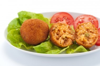 Receita de Bolinho Colorido de Arroz - Bolinho-colorido-de-arroz-380x251