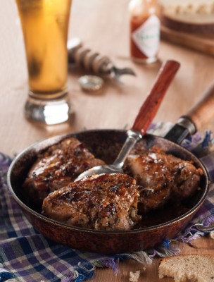 Receita de Frango Assado com Cerveja - Frango-assado-com-cerveja-304x400