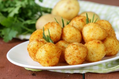 Receita de Croquetes de Batata - Croquetes-de-batata-380x253