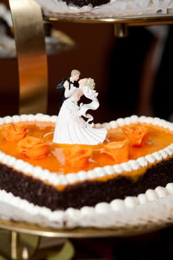 Receita de Bolos de Casamento - dreamstime_xs_8054471