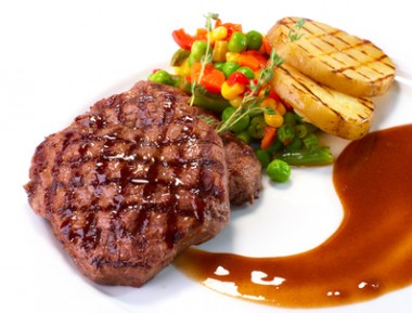 Receita de Bife com Legumes - Bife-com-legumes-380x289