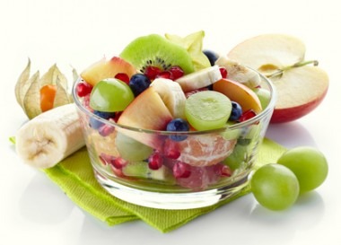 Receita de Salada de Frutas com Romã - Salada-de-frutas-com-romã-380x273