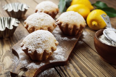 Receita de Bolinho Vegano de Limão - Bolinho-de-limão-vegano-380x254