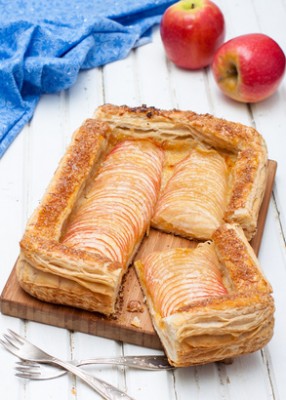 Receita de Torta Folhada de Maçã - Torta-folhada-de-maçã-286x400