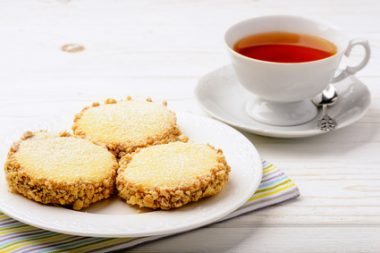 Receita de Alfajor de Nozes - Alfajor-de-nozes-380x253