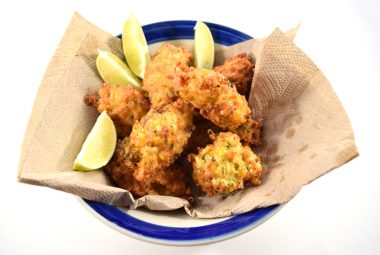 Receita de Bolinho de Arroz com Cenoura - Bolinho-de-arroz-com-cenoura-380x255