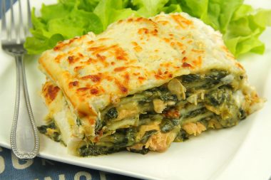 Receita de Lasanha Cremosa de Peixe - Lasanha-cremosa-de-peixe-380x253