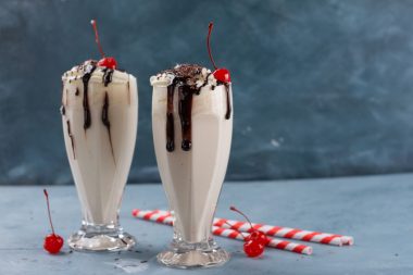 Receita de Milk-Shake sem Álcool com 5 opções - Milk-Shake-sem-Álcool-5-Opções-380x253