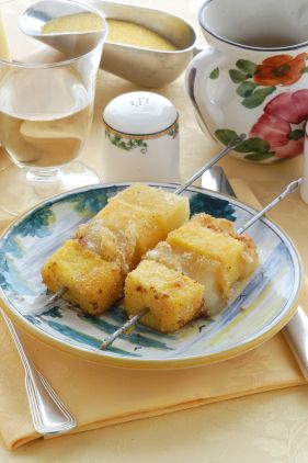 Receita de Espetinho de Polenta - AdobeStock_9800144-Espetinho-de-polenta-P